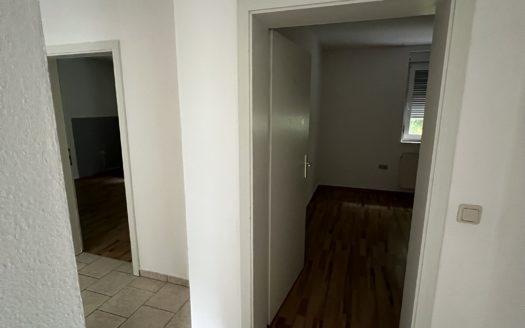 4-Raum-Wohnung mit Balkon in ruhiger Waldrandlage